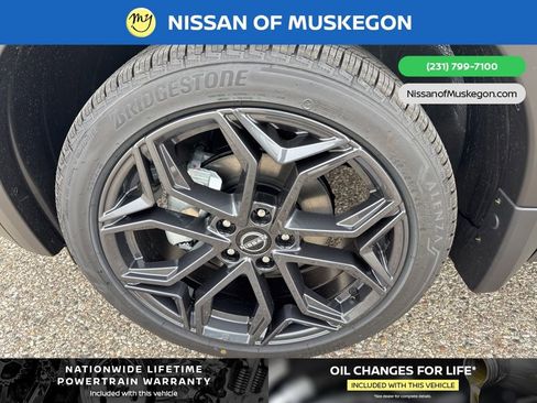 New 2026 Nissan Kicks SR w/ SR Premium Package image 8