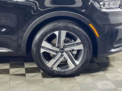 Used 2022 Kia Sorento SX w/ Panoramic Sunroof Package image 24