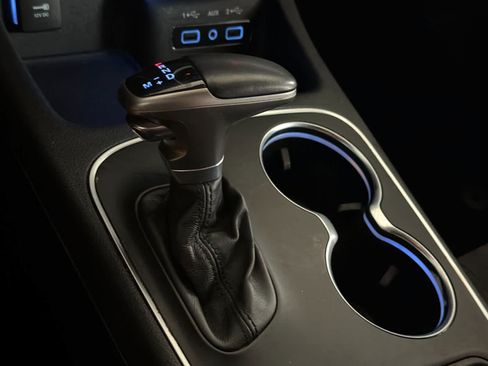 Used 2019 Dodge Durango SXT RWD image 24