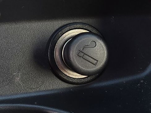 Used 1998 Ford Mustang GT image 17