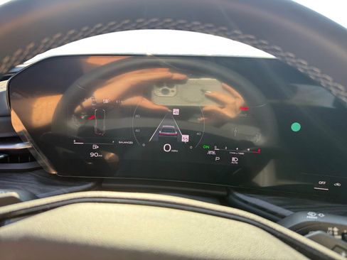 New 2025 Audi Q5 Premium image 11