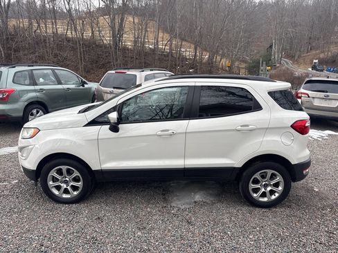 Used 2018 Ford EcoSport SE image 1