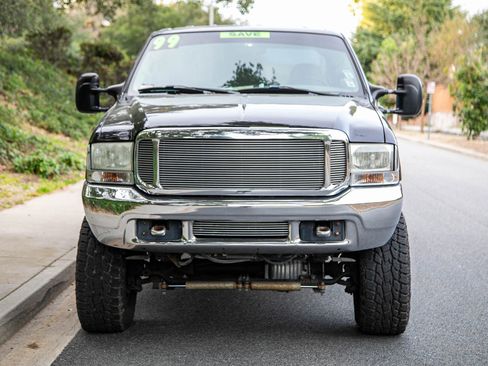 Used 1999 Ford F250 4x4 Crew Cab Super Duty image 2