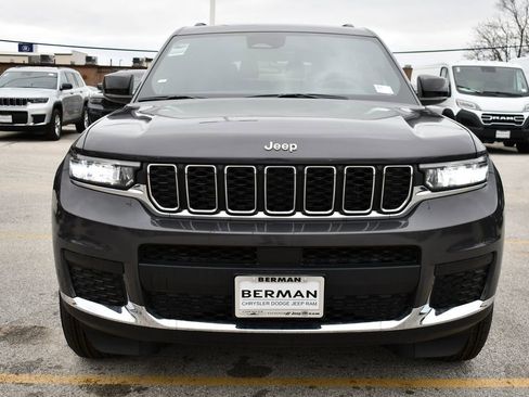 New 2026 Jeep Grand Cherokee L Laredo AWD/4WD image 2