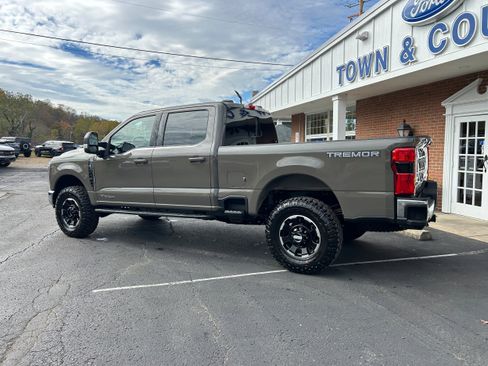 New 2026 Ford F350 Lariat w/ Tremor Off-Road Package image 8