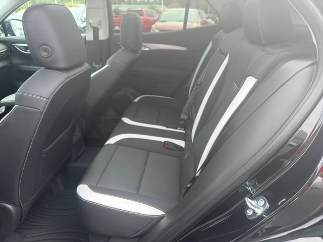 Used 2024 Buick Envision Sport Touring AWD/4WD image 30