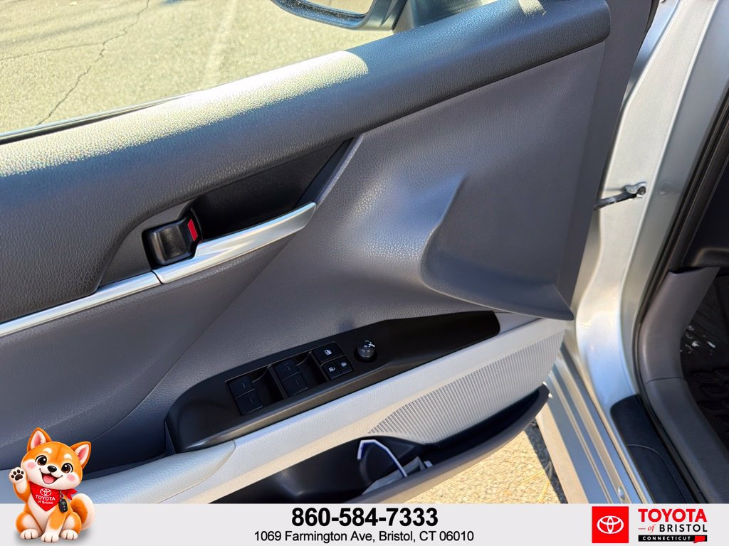 Used 2024 Toyota Camry LE FWD image 15