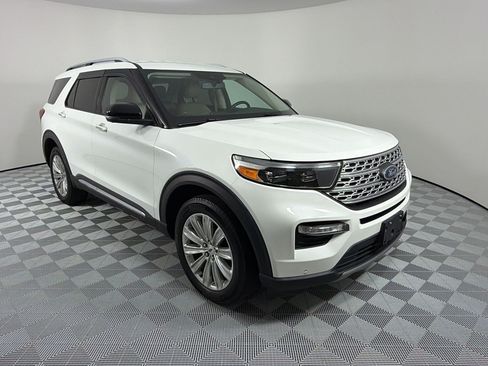 Used 2022 Ford Explorer Limited w/ Equipment Group 301A AWD/4WD image 7