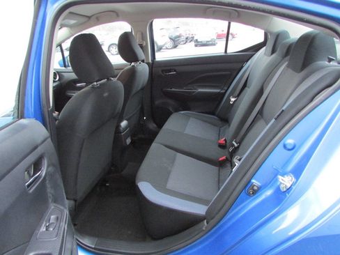 Used 2024 Nissan Versa SV w/ Trunk Package image 4