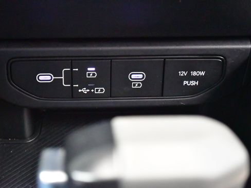 Used 2025 Kia K4 FWD image 27