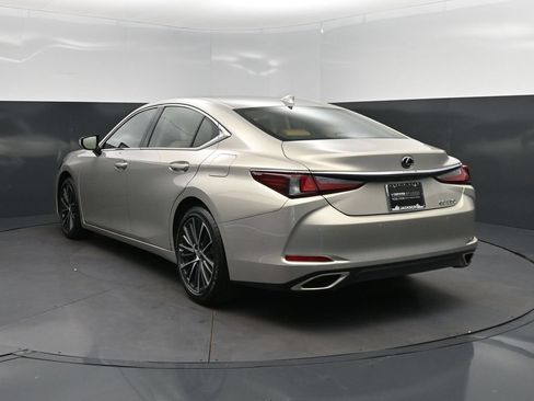 Certified 2025 Lexus ES 350 w/ Premium Package FWD image 5