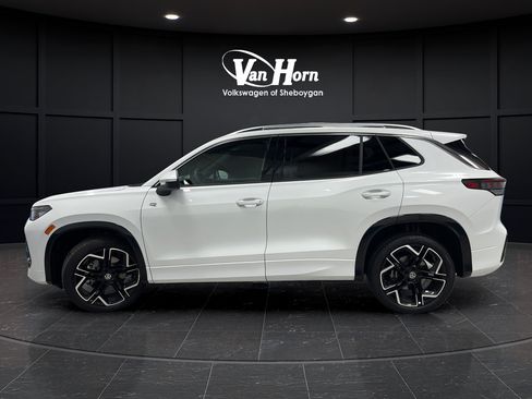 Used 2026 Volkswagen Tiguan SEL R-Line AWD/4WD image 5