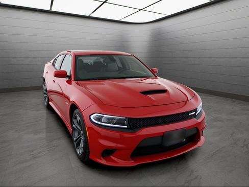 Used 2022 Dodge Charger R/T image 12