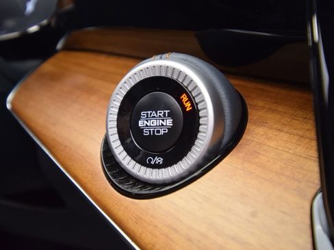 New 2024 Jeep Grand Wagoneer Series III AWD/4WD image 27
