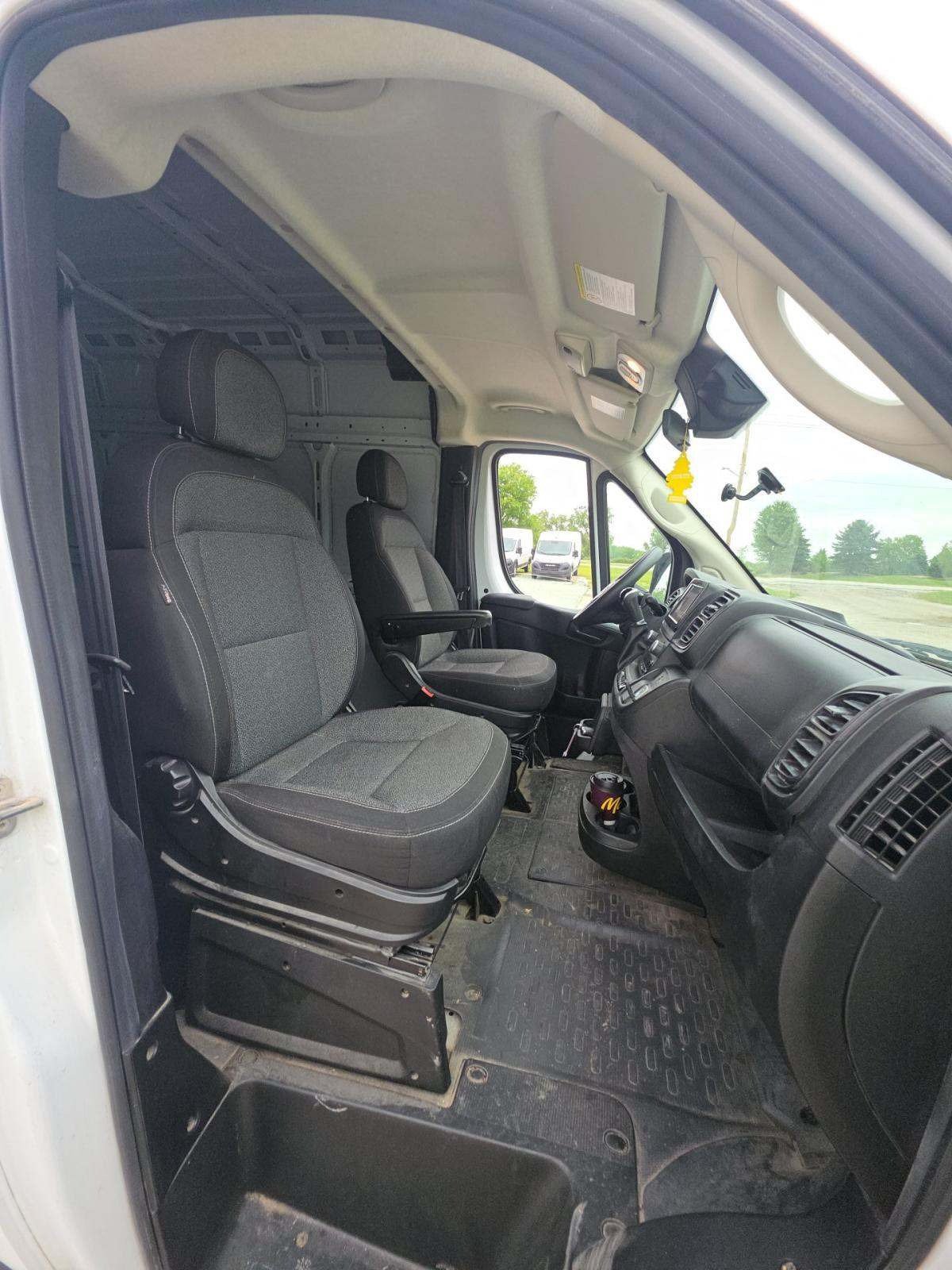Used 2023 RAM ProMaster 2500 FWD image 7