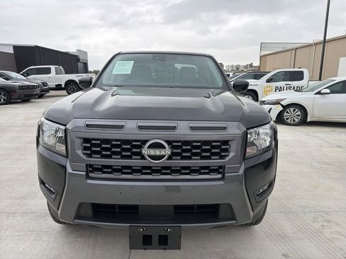 Certified 2025 Nissan Frontier SV w/ SV Convenience Package image 2