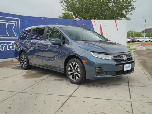 New 2026 Honda Odyssey EX-L image 3