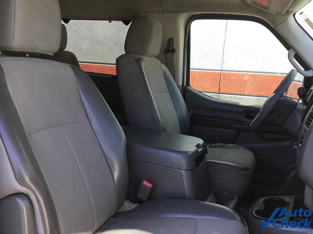 Used 2015 Nissan NV 3500 SV w/ Technology Package RWD image 25