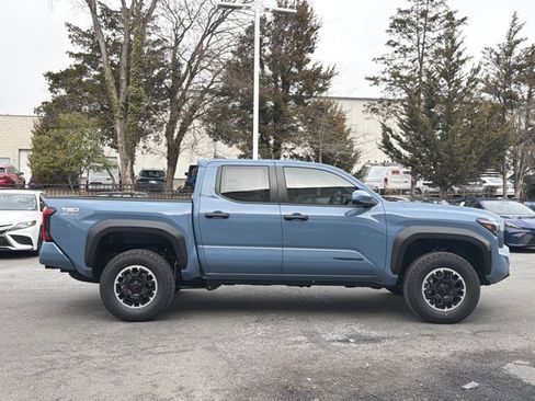 New 2026 Toyota Tacoma TRD Off-Road image 4
