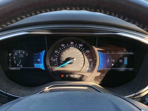 Used 2014 Ford Fusion Titanium image 23