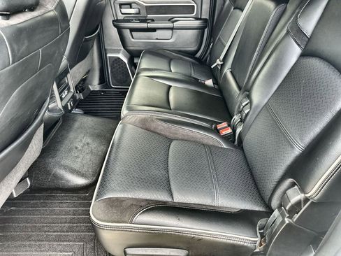 Used 2024 RAM 2500 Laramie w/ Night Edition image 16