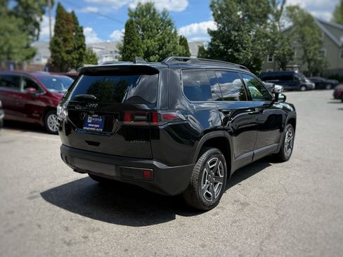 New 2026 Jeep Cherokee Laredo AWD/4WD image 8