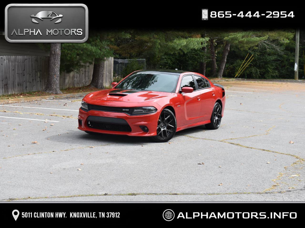 Used 2017 Dodge Charger R/T RWD image 1