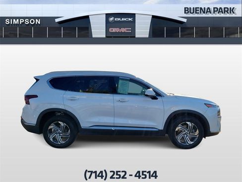 Used 2021 Hyundai Santa Fe SEL image 9