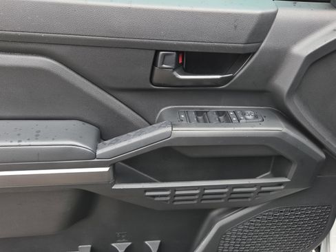 Used 2024 Toyota Tacoma SR5 image 28