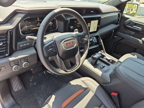 New 2026 GMC Sierra 1500 AT4 w/ AT4 Premium Package AWD/4WD image 12