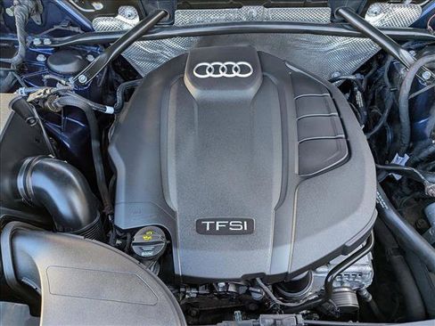 Used 2019 Audi Q5 Premium w/ Convenience Package image 24