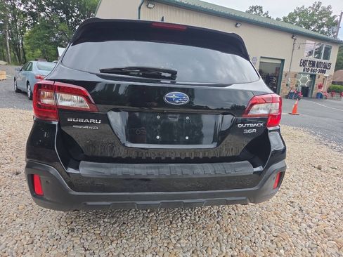 Used 2019 Subaru Outback 3.6R Touring w/ Protection Package #1 AWD/4WD image 5