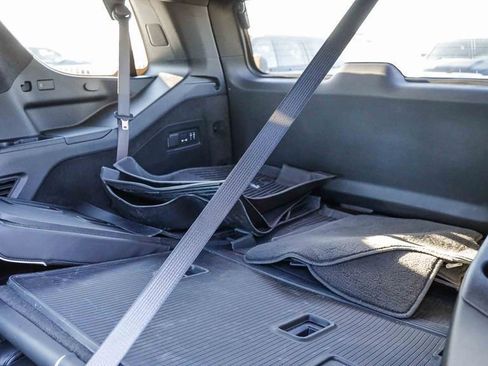 Used 2025 Cadillac Escalade V AWD/4WD image 24