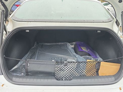 New 2025 Hyundai Ioniq 6 SE image 12