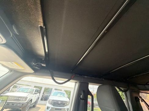 Used 2022 Ford Bronco Wildtrak AWD/4WD image 21
