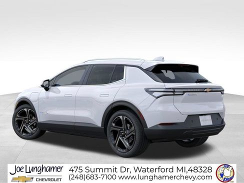 New 2026 Chevrolet Equinox EV LT w/ Convenience Package II FWD image 3