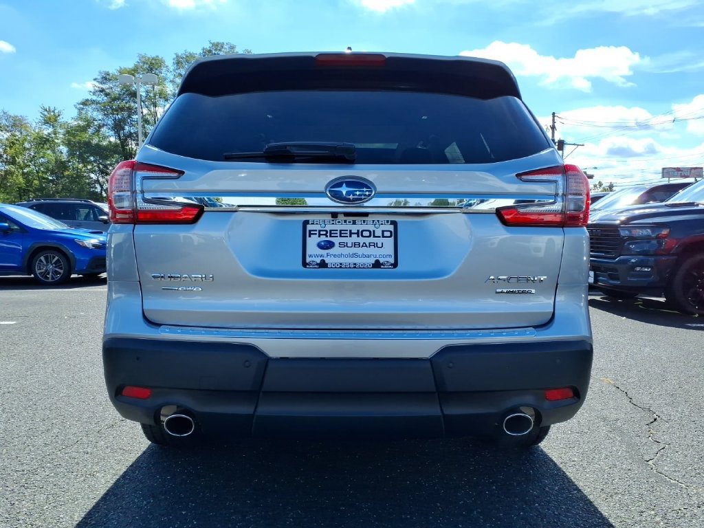 Used 2023 Subaru Ascent Limited w/ Technology Package AWD/4WD image 21