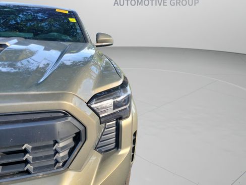 Used 2025 Toyota Tacoma TRD Sport RWD image 7