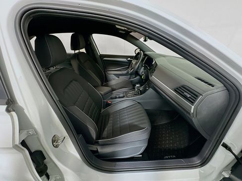 Used 2023 Volkswagen Jetta Sport image 29