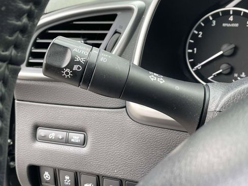 Used 2020 Nissan Murano SL w/ Cargo Package image 22