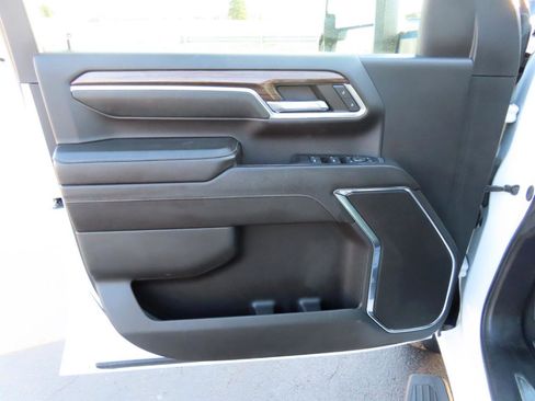 Used 2024 Chevrolet Silverado 2500 LT w/ True North Edition image 31