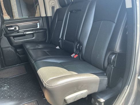 Used 2018 RAM 2500 Laramie AWD/4WD image 36