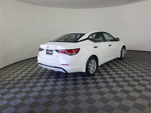 New 2025 Nissan Sentra S image 4