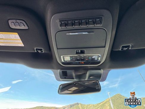 Certified 2022 Ford F150 Raptor w/ Equipment Group 801A High image 19