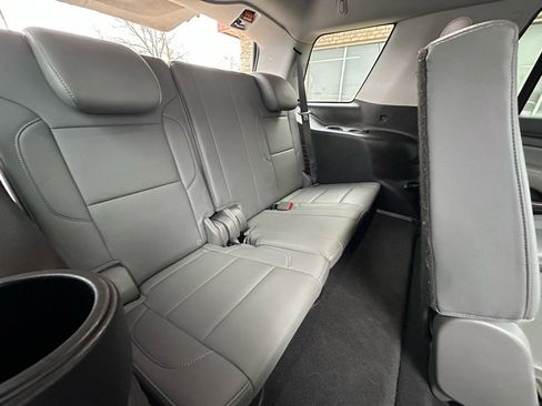 Used 2020 Chevrolet Tahoe LT image 18