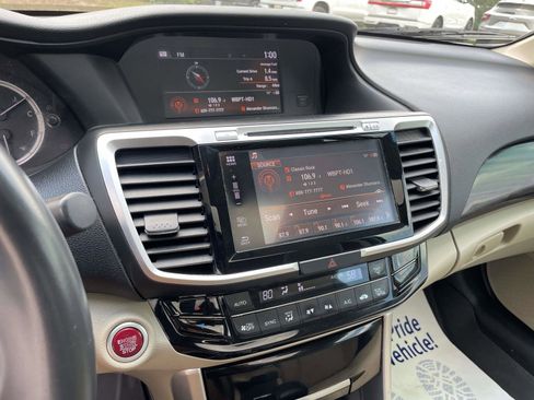 Used 2016 Honda Accord EX-L image 12