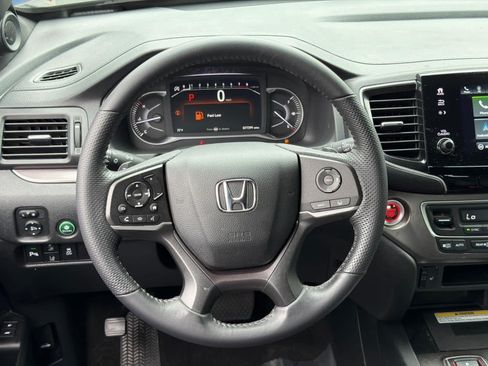 Used 2023 Honda Passport EX-L image 17