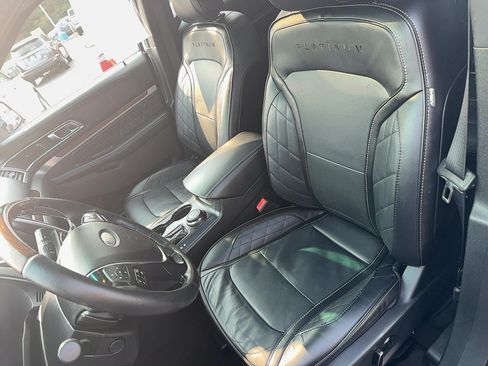 Used 2016 Ford Explorer Platinum AWD/4WD image 20