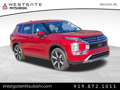 New 2025 Mitsubishi Outlander SE