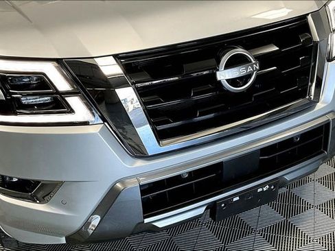 Used 2024 Nissan Armada Platinum w/ Captain's Chairs Package image 30